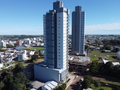 Edifícios Residenciais e Comerciais